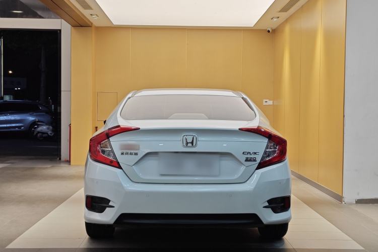 Used Honda Civic 2019 220TURBO CVT Dynamic Edition China VI Exterior 4