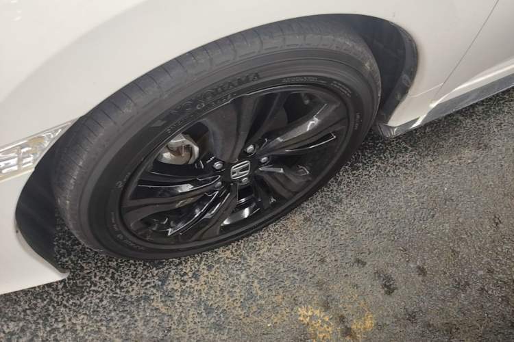 Used Honda Civic 2019 220TURBO CVT Dynamic Edition China VI Emission Standard Exterior 4