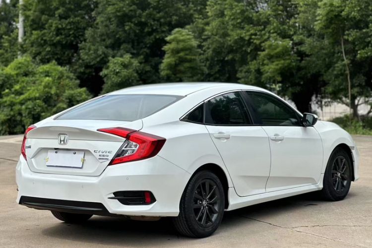 Used Honda Civic 2019 220TURBO Manual Jinkong Edition China VI Exterior 4