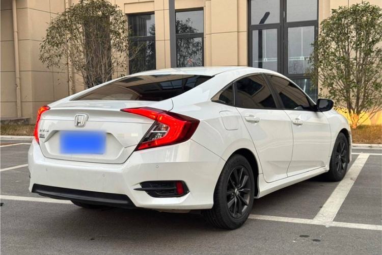 Used Honda Civic 2019 220TURBO CVT Dynamic Edition China VI Exterior 4