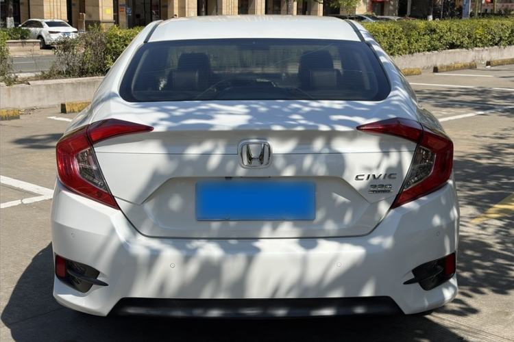 Used Honda Civic 2019 220TURBO CVT Dynamic Edition China V Exterior 4