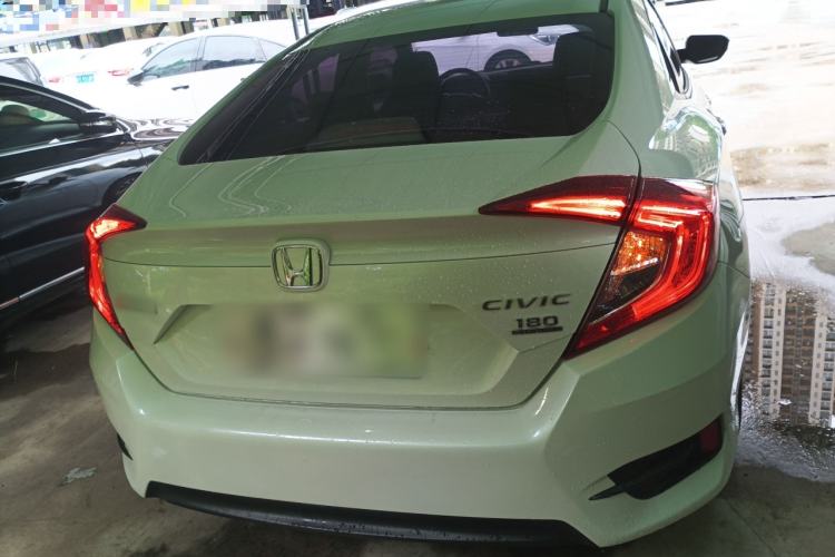 Used Honda Civic 2019 180TURBO CVT Shangyue Edition China VI Emission Standard Exterior 4