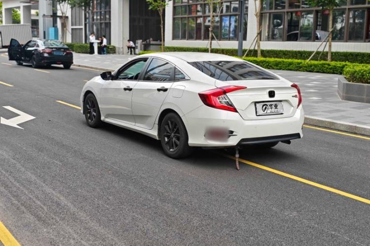 Used Honda Civic 2019 220TURBO CVT Dynamic Edition China VI Exterior 4
