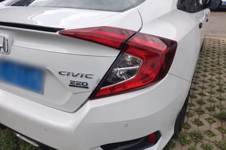 Used Honda Civic 2019 220TURBO CVT Dynamic Edition China VI Emission Standard Exterior 5