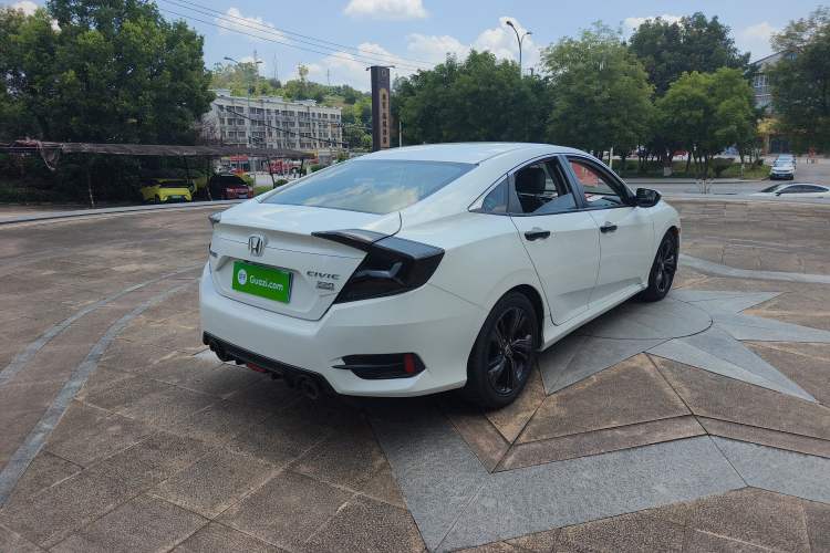 Used Honda Civic 2019 220TURBO CVT Dynamic Edition China VI Exterior 5