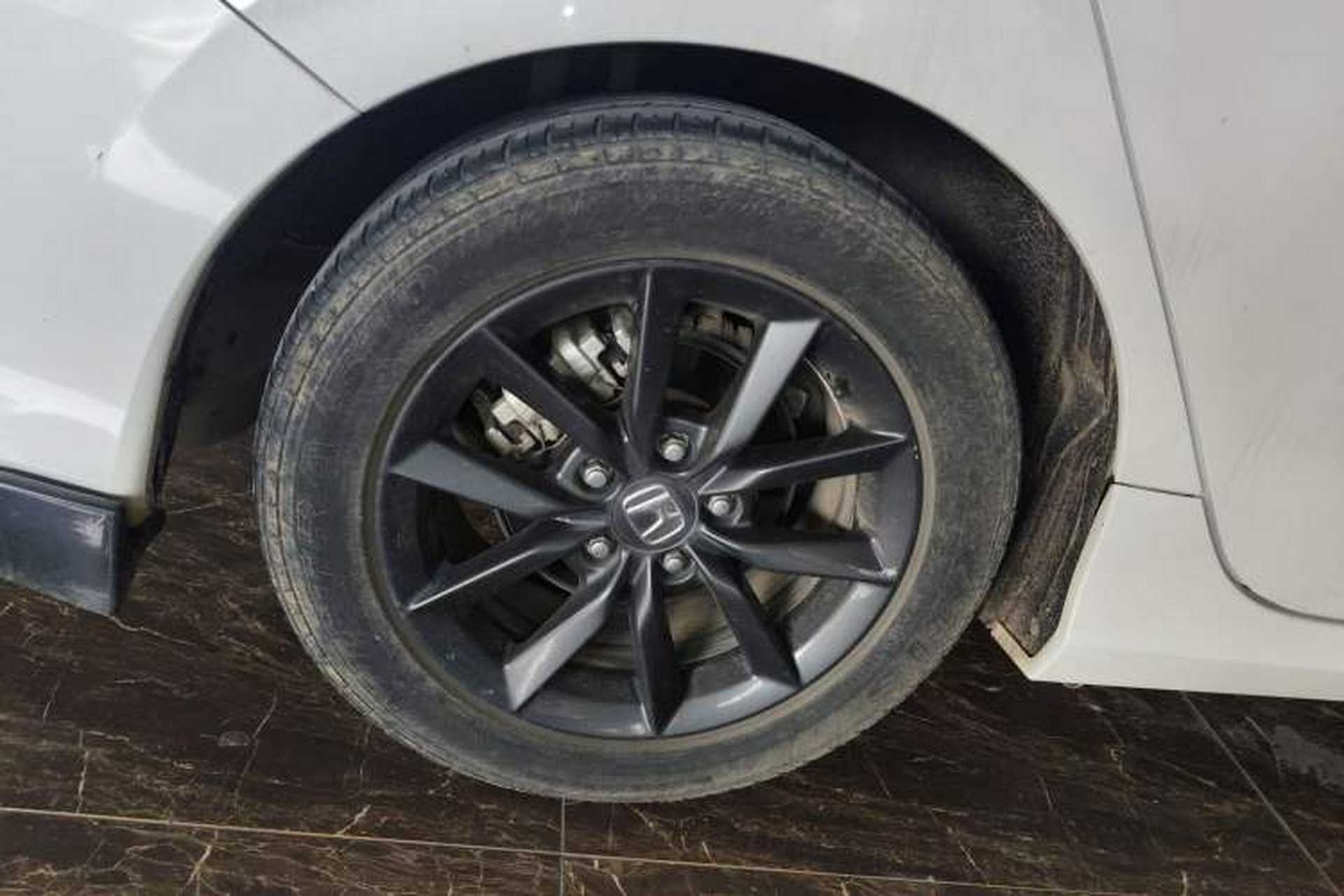 Used Honda Civic 2019 220TURBO CVT Dynamic Edition China VI Exterior 5