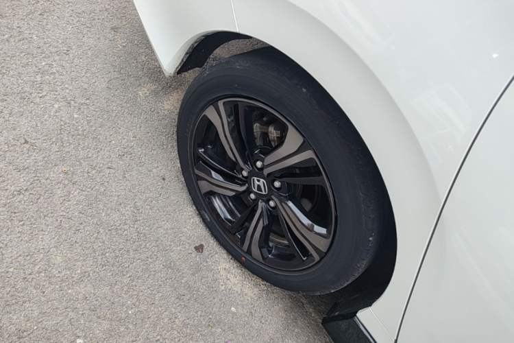 Used Honda Civic 2019 220TURBO CVT Dynamic Edition China VI Emission Standard Exterior 5