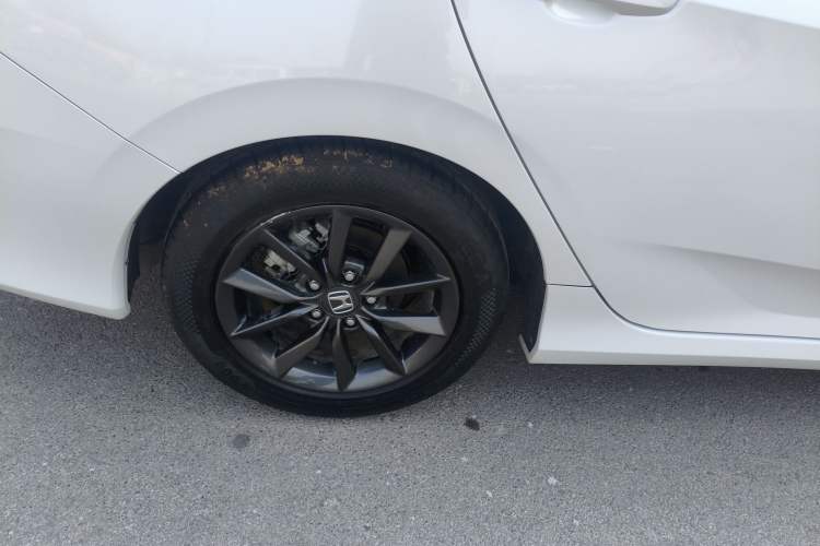 Used Honda Civic 2019 220TURBO CVT Dynamic Edition China VI Exterior 5