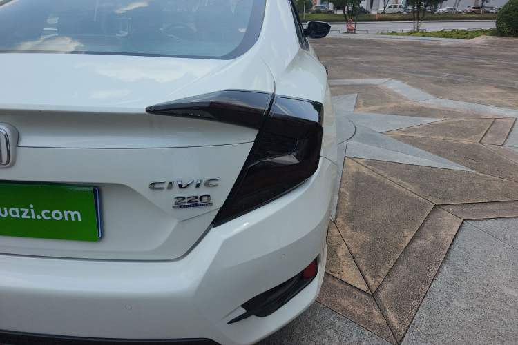 Used Honda Civic 2019 220TURBO CVT Dynamic Edition China VI Exterior 6
