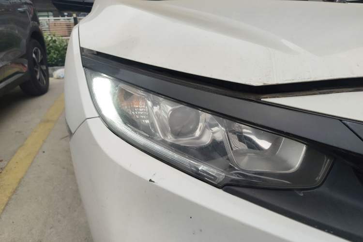 Used Honda Civic 2019 220TURBO Manual Jinkong Edition China VI Exterior 6