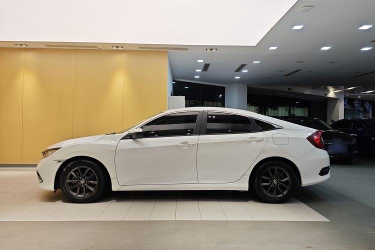 Used Honda Civic 2019 220TURBO CVT Dynamic Edition China VI Exterior 6