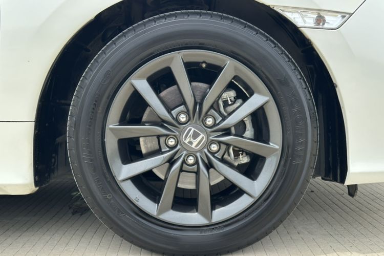 Used Honda Civic 2019 220TURBO CVT Dynamic Edition China V Exterior 6