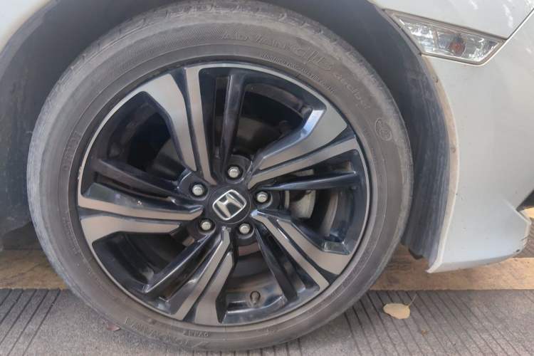 Used Honda Civic 2019 220TURBO CVT Dynamic Edition China VI Emission Standard Exterior 7