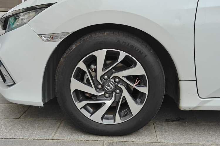 Used Honda Civic 2019 180TURBO CVT Shangyue Edition China V Emission Standard Exterior 7