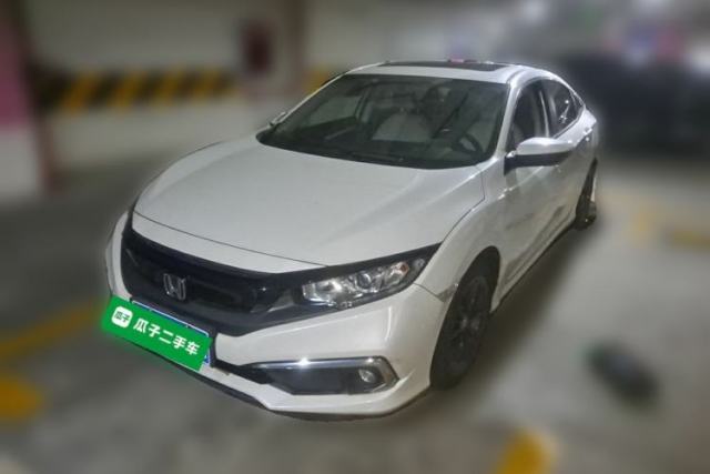 Ojetý Honda Civic 2019 220TURBO CVT Dynamic Edition China VI