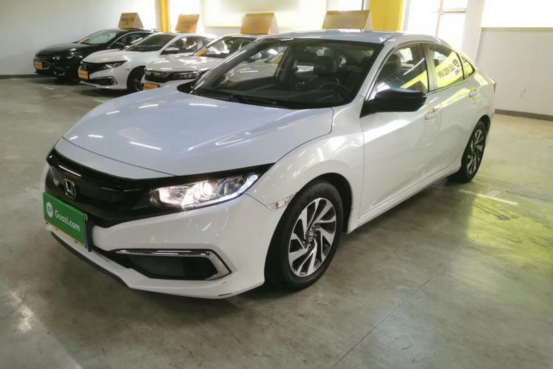 Used Honda Civic 2019 180TURBO CVT Shangyue Edition China VI Emission Standard Front Left 45 Deg