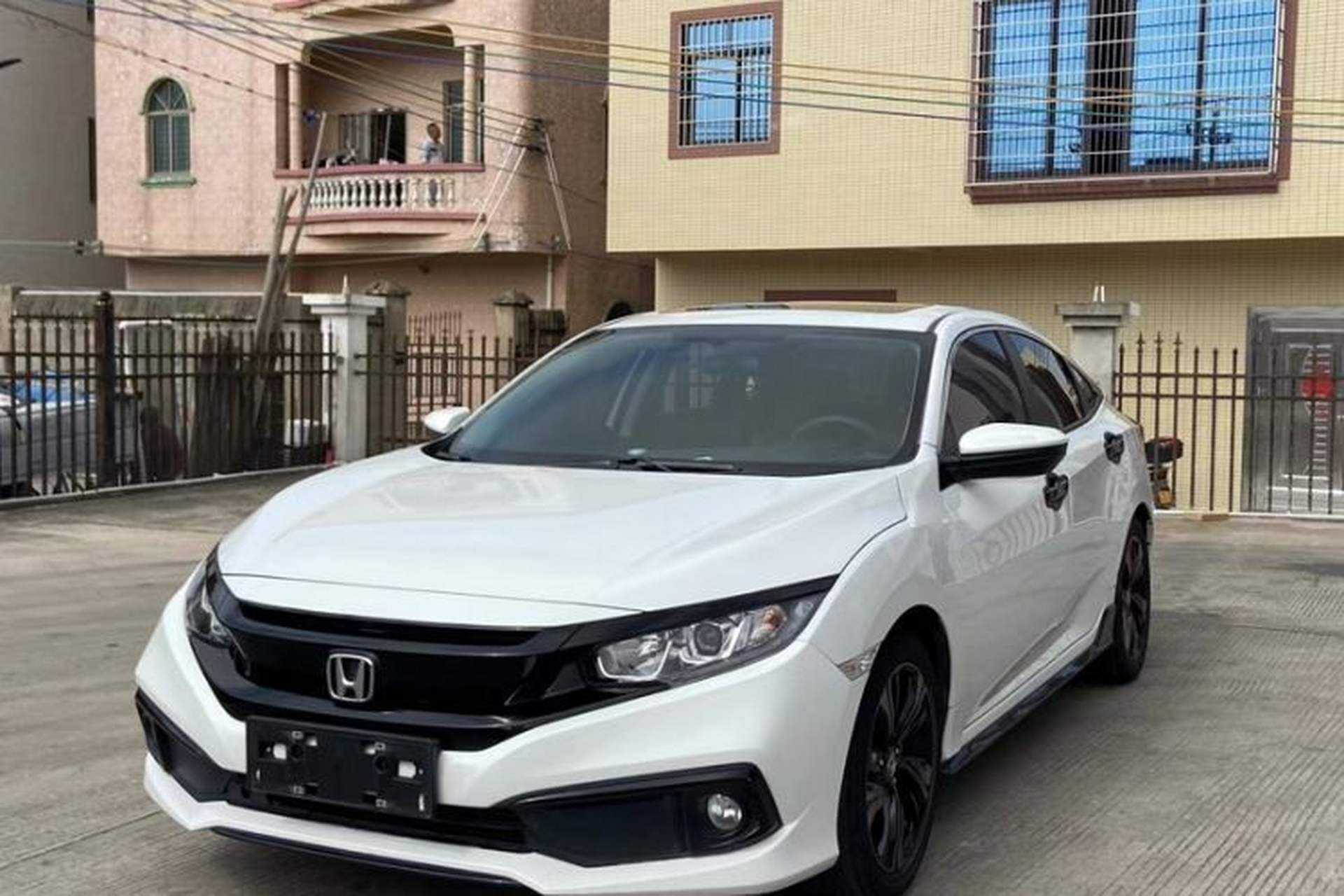 Used Honda Civic 2019 220TURBO CVT Dynamic Edition China VI Emission Standard Front Left 45 Deg
