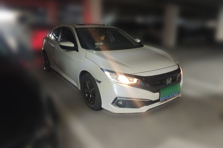 Used Honda Civic 2019 220TURBO CVT Dynamic Edition China VI Front Right 45 Deg
