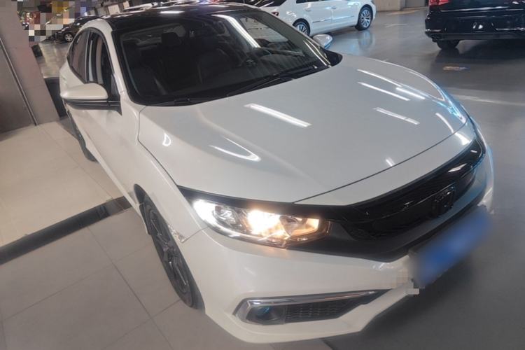 Used Honda Civic 2019 220TURBO CVT Dynamic Edition China VI Front Right 45 Deg