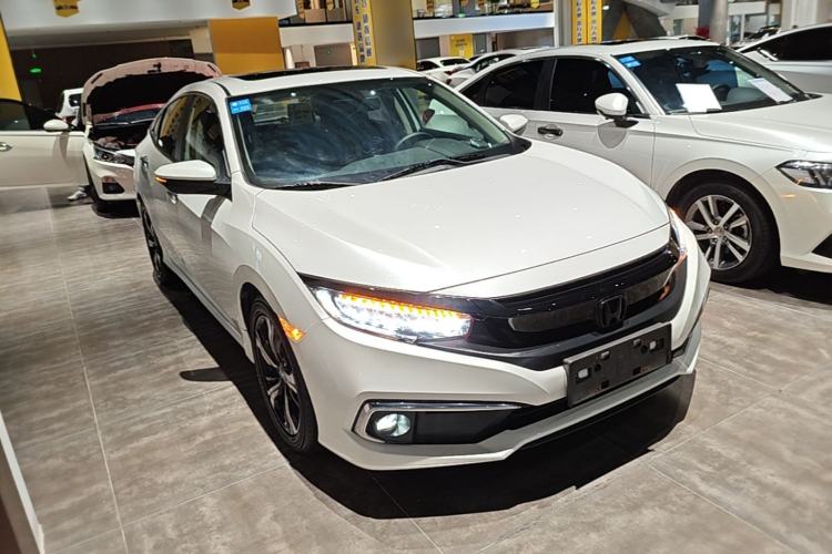 Used Honda Civic 2019 220TURBO CVT Power Edition China VI Emission Standard Front Right 45 Deg