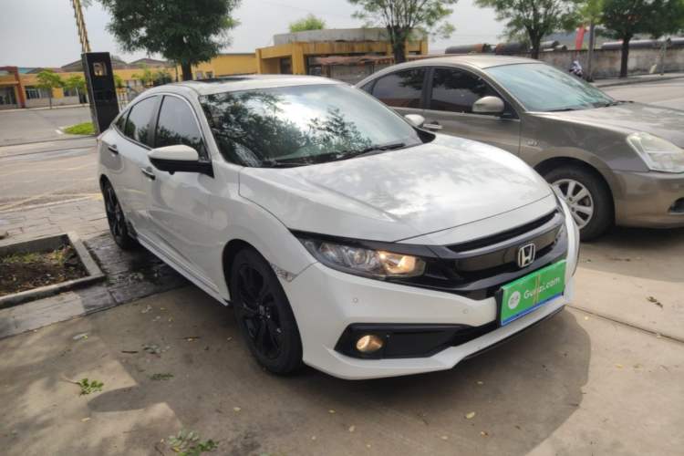 Used Honda Civic 2019 220TURBO CVT Dynamic Edition China V Emission Standard Front Right 45 Deg