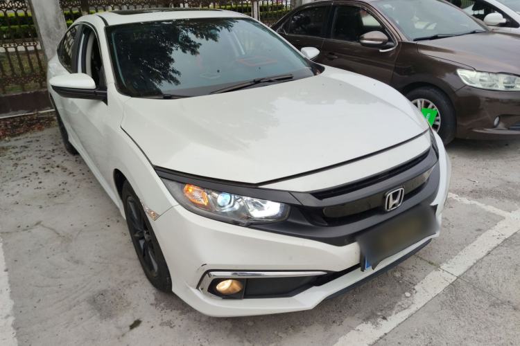 Used Honda Civic 2019 220TURBO CVT Dynamic Edition China VI Front Right 45 Deg