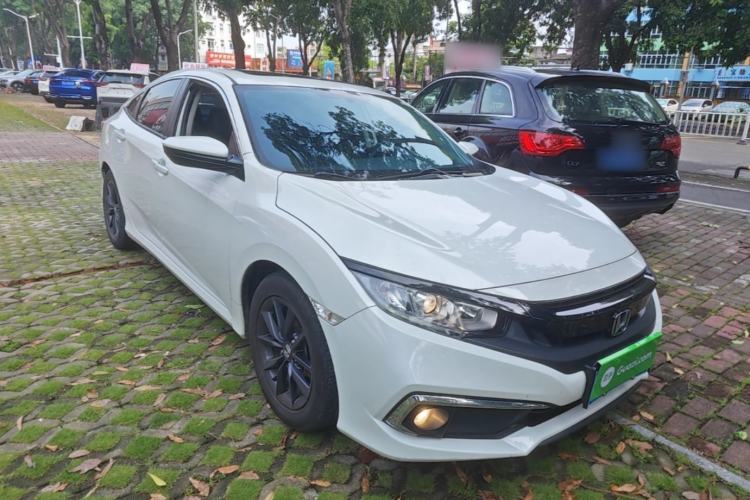 Used Honda Civic 2019 220TURBO CVT Dynamic Edition China VI Front Right 45 Deg