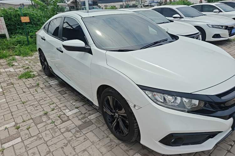 Used Honda Civic 2019 220TURBO CVT Dynamic Edition China VI Emission Standard Front Right 45 Deg