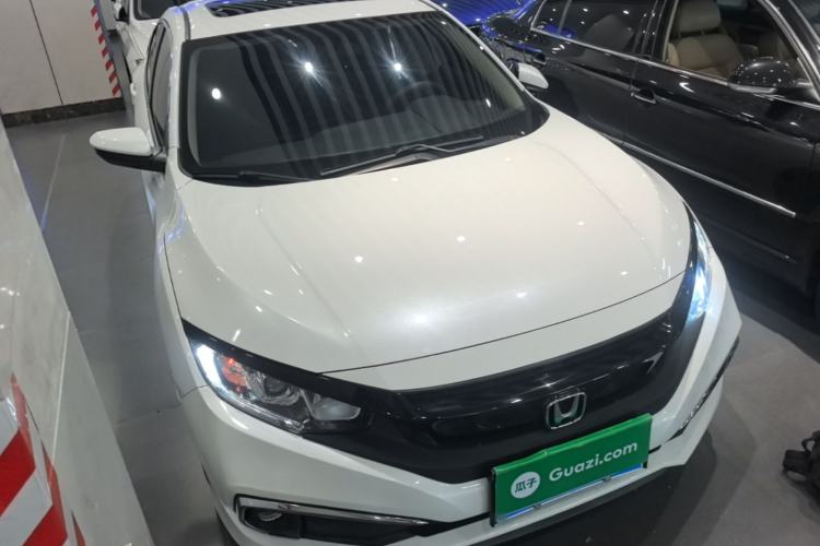 Used Honda Civic 2019 220TURBO CVT Dynamic Edition China VI Front Right 45 Deg