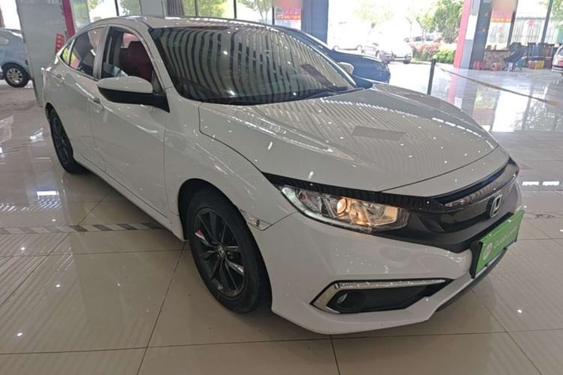 Used Honda Civic 2019 220TURBO CVT Dynamic Edition China VI Front Right 45 Deg