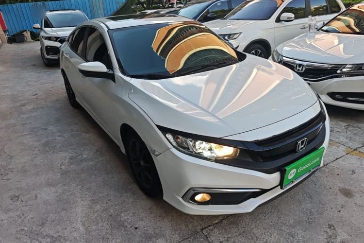 Used Honda Civic 2019 220TURBO CVT Dynamic Edition China VI Front Right 45 Deg