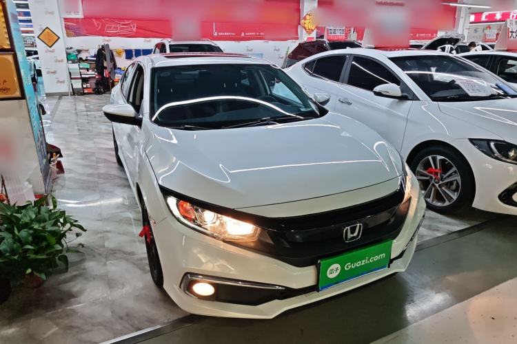Used Honda Civic 2019 220TURBO CVT Dynamic Edition China VI Front Right 45 Deg