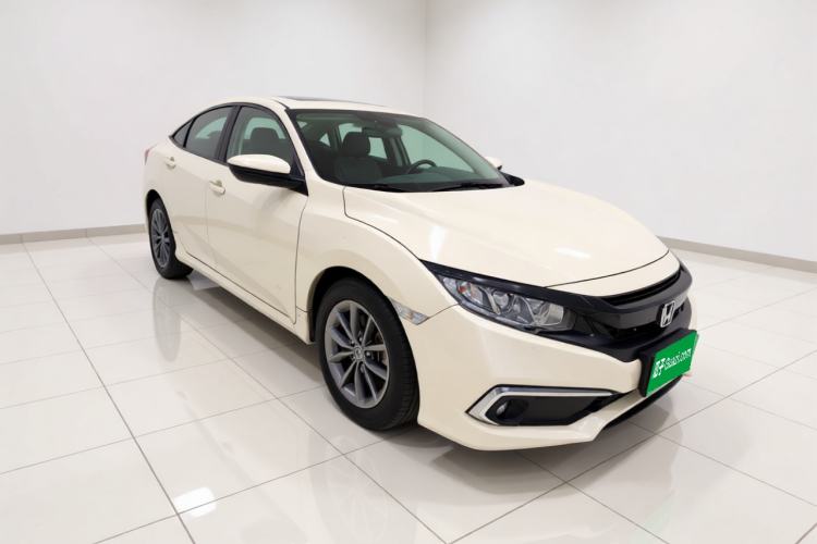 Used Honda Civic 2019 220TURBO CVT Dynamic Edition China VI Front Right 45 Deg