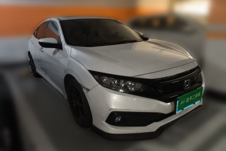 Used Honda Civic 2019 220TURBO CVT Dynamic Edition China VI Front Right 45 Deg