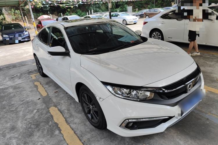 Used Honda Civic 2019 220TURBO CVT Dynamic Edition China VI Front Right 45 Deg