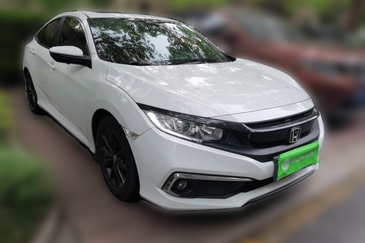 Used Honda Civic 2019 220TURBO CVT Dynamic Edition China VI Front Right 45 Deg