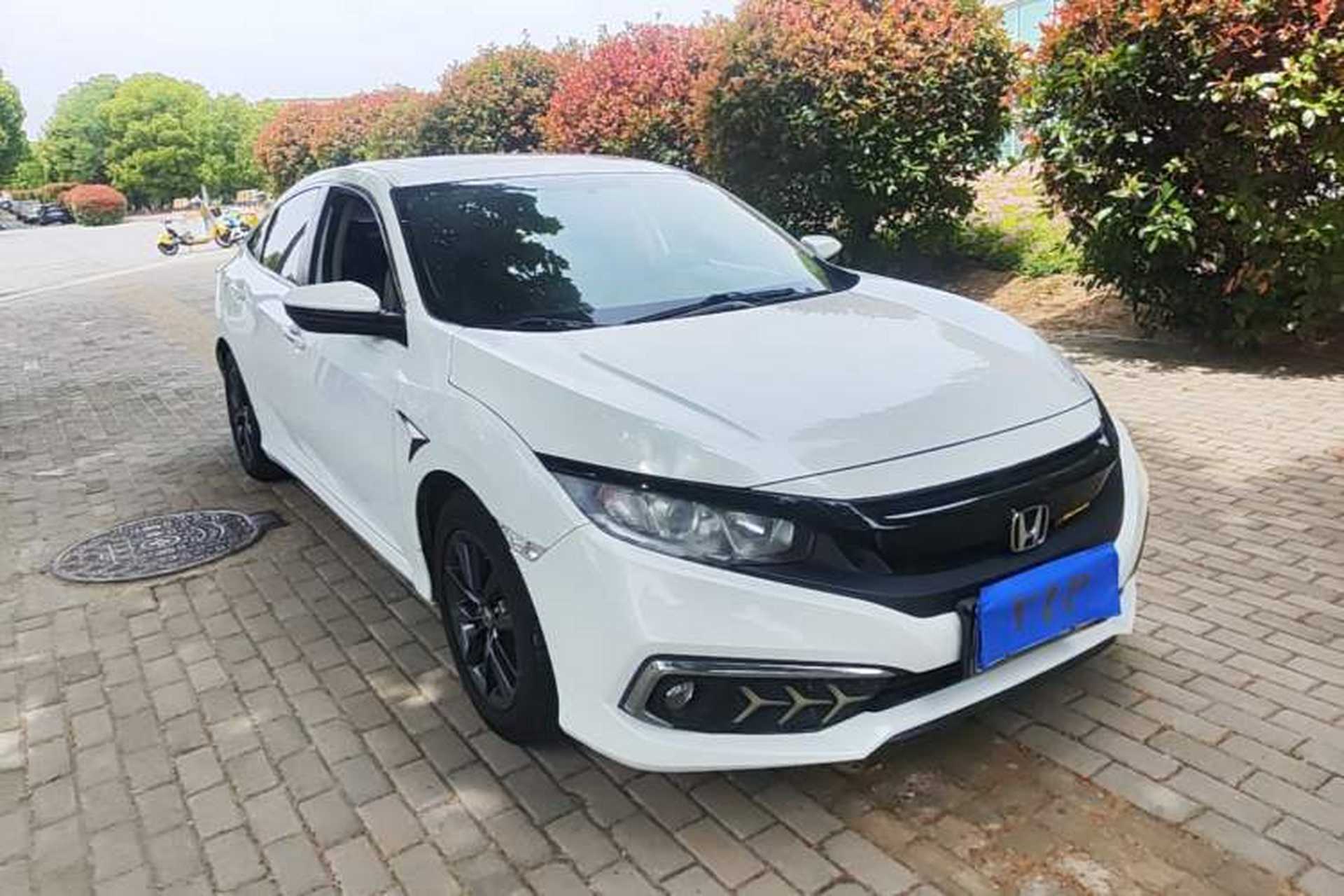 Used Honda Civic 2019 220TURBO CVT Dynamic Edition China VI Front Right 45 Deg