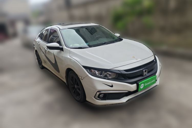 Used Honda Civic 2019 220TURBO CVT Dynamic Edition China VI Front Right 45 Deg