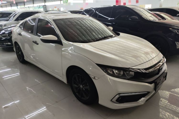 Used Honda Civic 2019 220TURBO CVT Dynamic Edition China VI Front Right 45 Deg