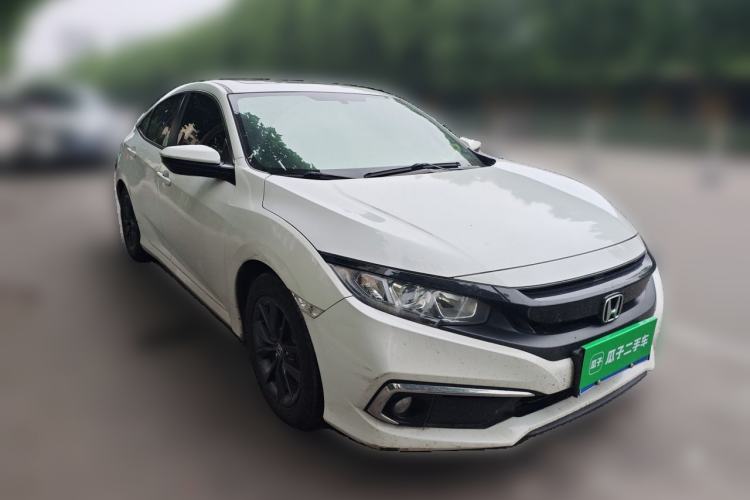 Used Honda Civic 2019 220TURBO CVT Dynamic Edition China VI Front Right 45 Deg