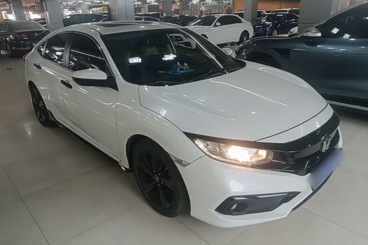 Used Honda Civic 2019 220TURBO CVT Dynamic Edition China VI Emission Standard Front Right 45 Deg