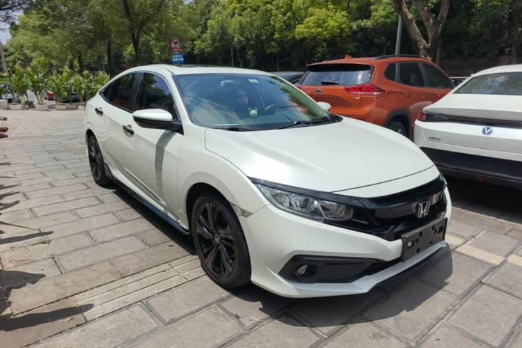 Used Honda Civic 2019 220TURBO CVT Dynamic Edition China VI Emission Standard Front Right 45 Deg
