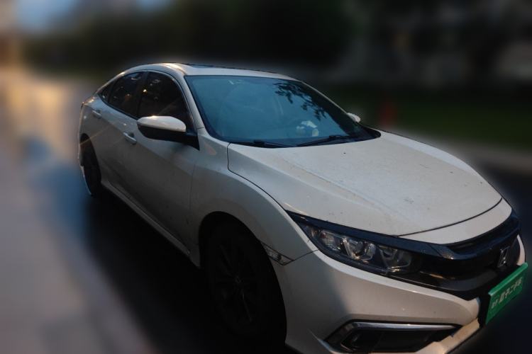 Used Honda Civic 2019 220TURBO CVT Dynamic Edition China VI Front Right 45 Deg