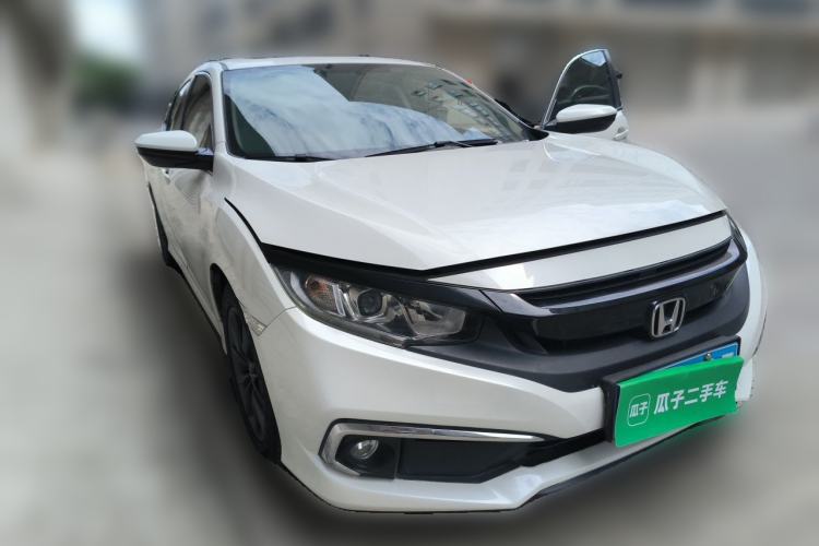 Used Honda Civic 2019 220TURBO CVT Dynamic Edition China VI Front Right 45 Deg