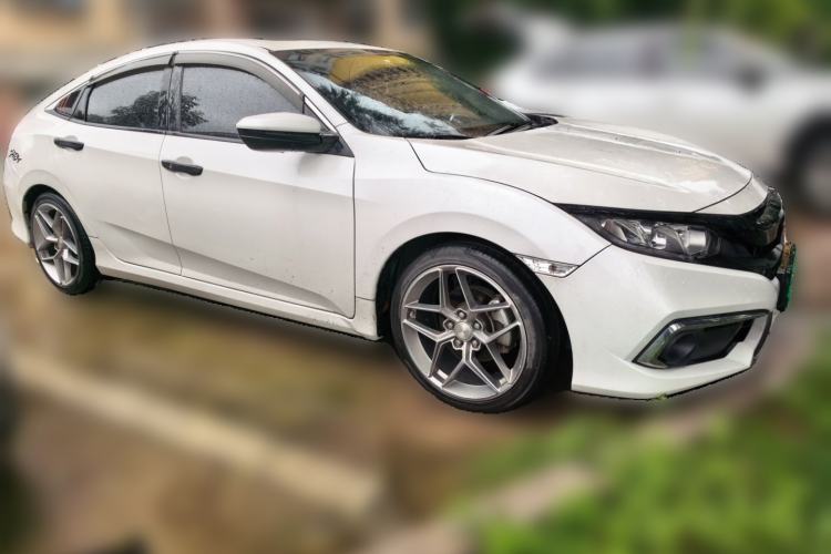 Used Honda Civic 2019 220TURBO CVT Dynamic Edition China V Front Right 45 Deg