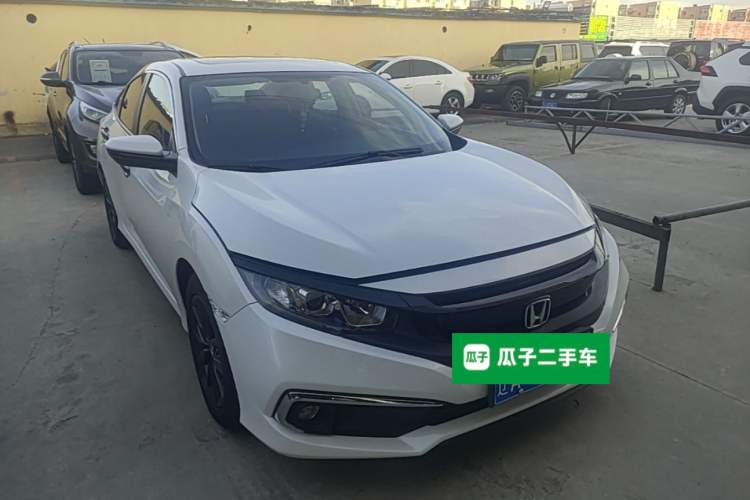 Used Honda Civic 2019 220TURBO CVT Dynamic Edition China VI Front Right 45 Deg