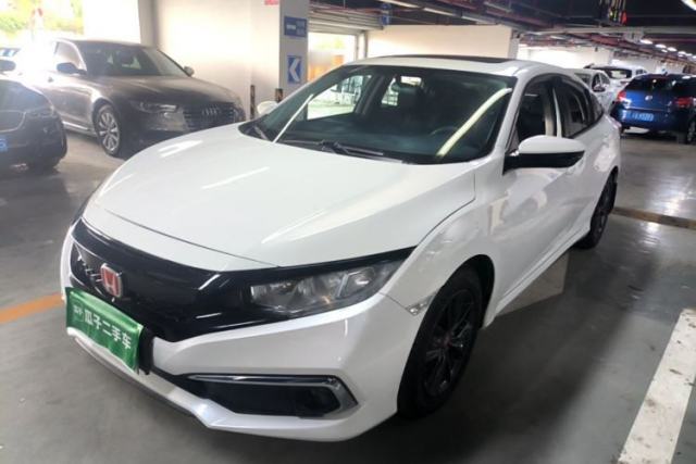 Używany Honda Civic 2019 220TURBO Manual Jinkong Edition China VI