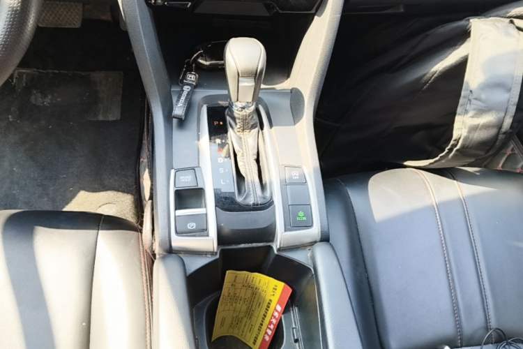 Used Honda Civic 2019 180TURBO CVT Shangdong Edition China VI Gear Lever