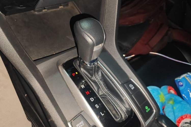 Used Honda Civic 2019 220TURBO CVT Dynamic Edition China VI Gear Lever