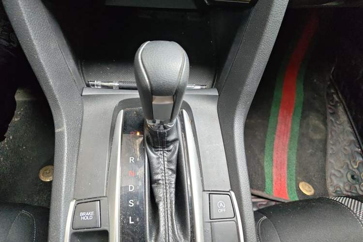 Used Honda Civic 2019 220TURBO CVT Dynamic Edition China VI Gear Lever